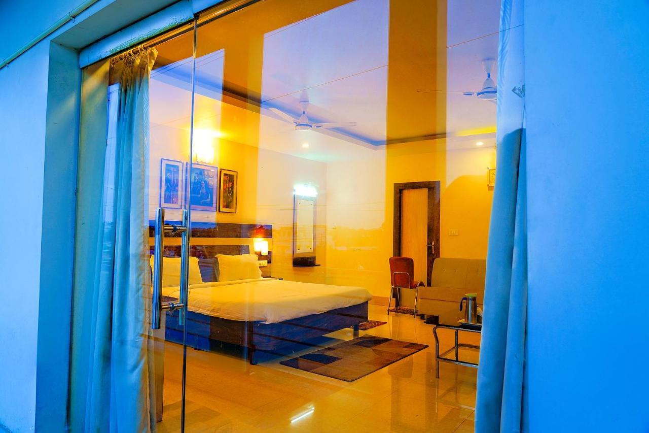 Fabhotel Kanchan Plaza ブバネーシュワル エクステリア 写真